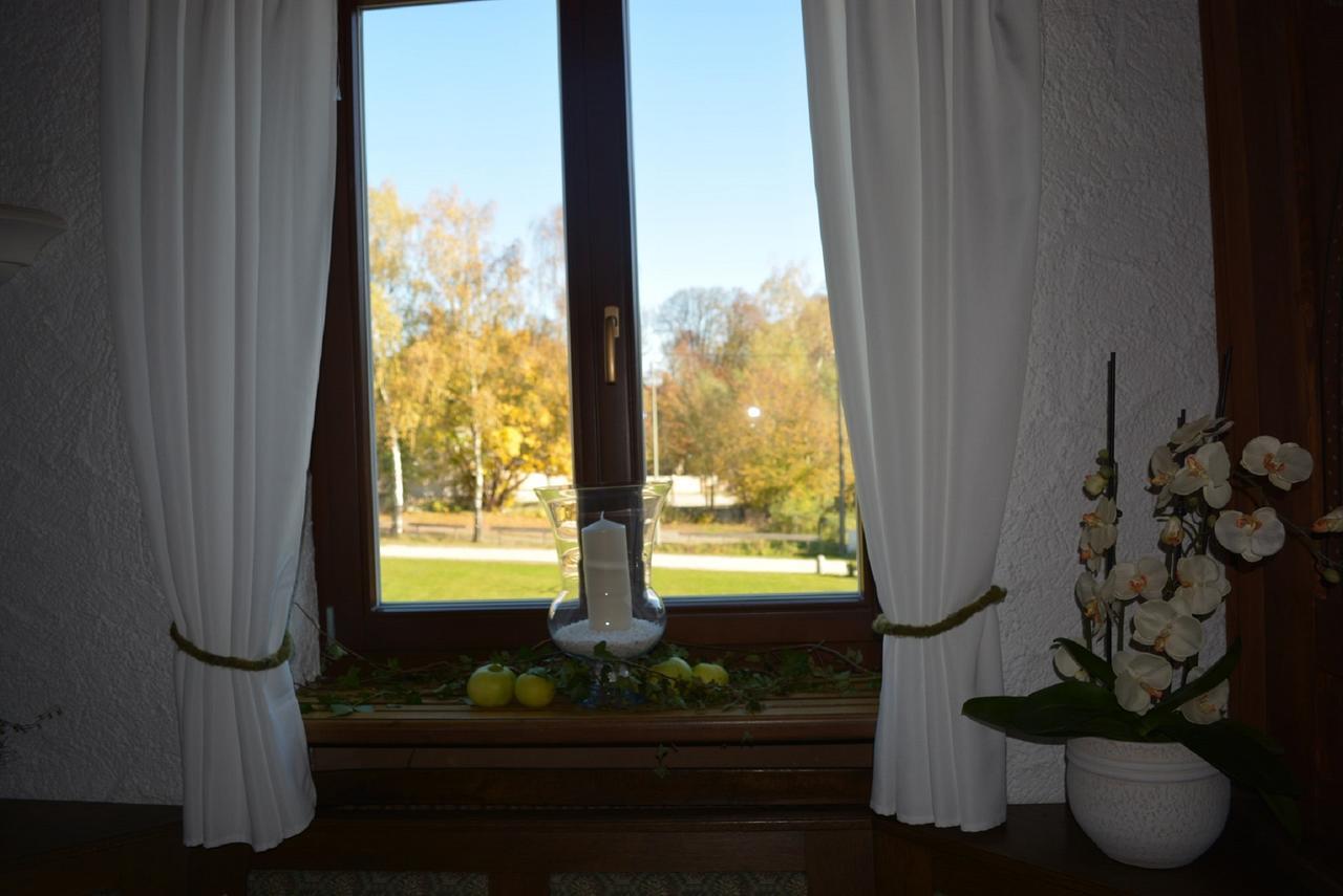 ホテル Ampertal Haag an der Amper エクステリア 写真