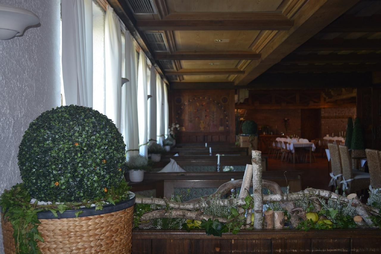 ホテル Ampertal Haag an der Amper エクステリア 写真